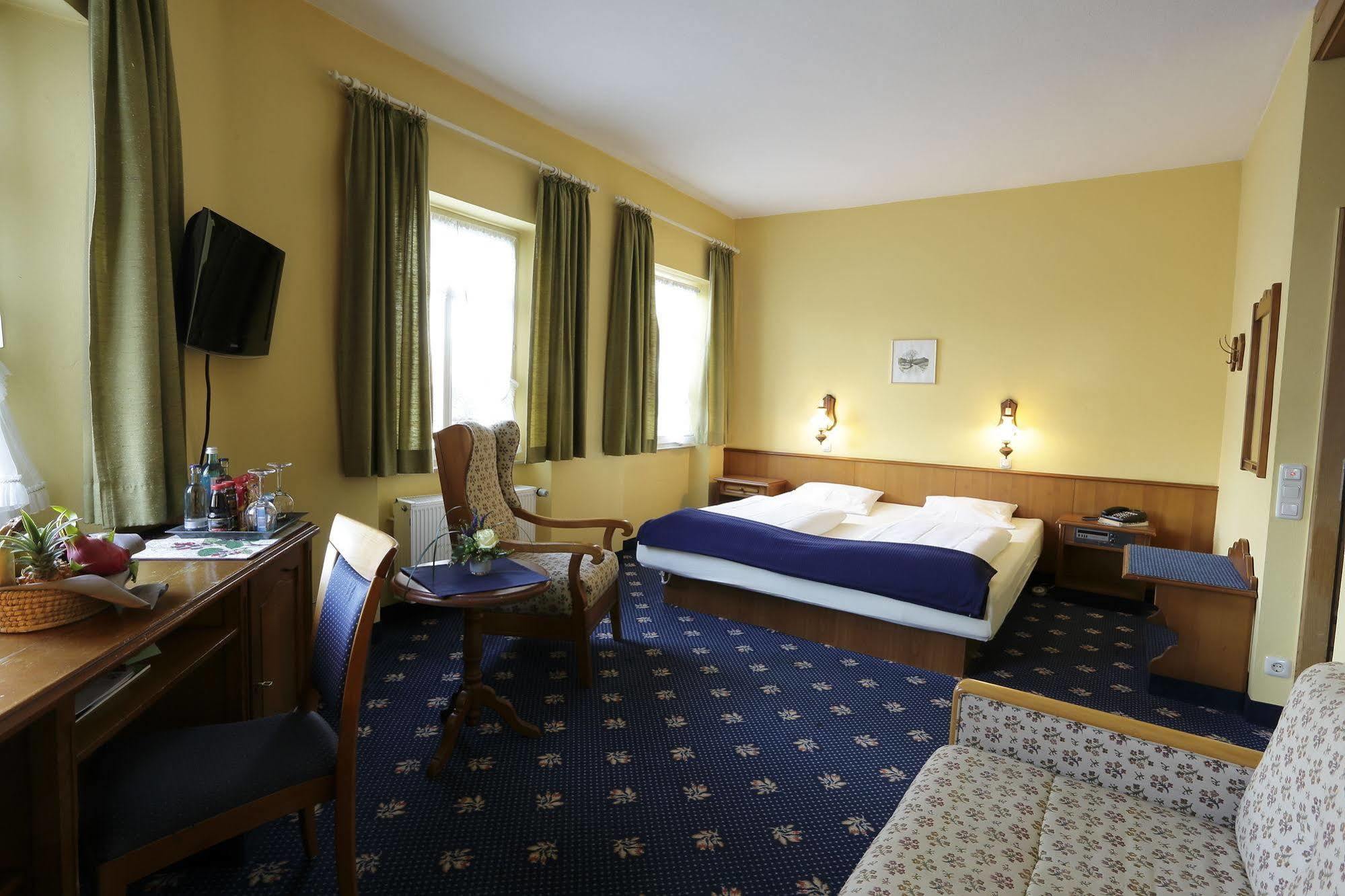 Minotel Jagdhotel Rose Miltenberg Εξωτερικό φωτογραφία